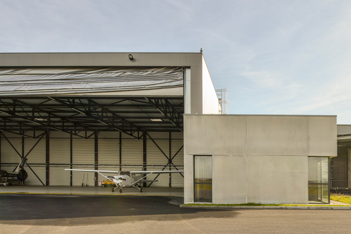 Aéroport de Toulouse Francazal - Agence AMM - Architecture Malacan Martres